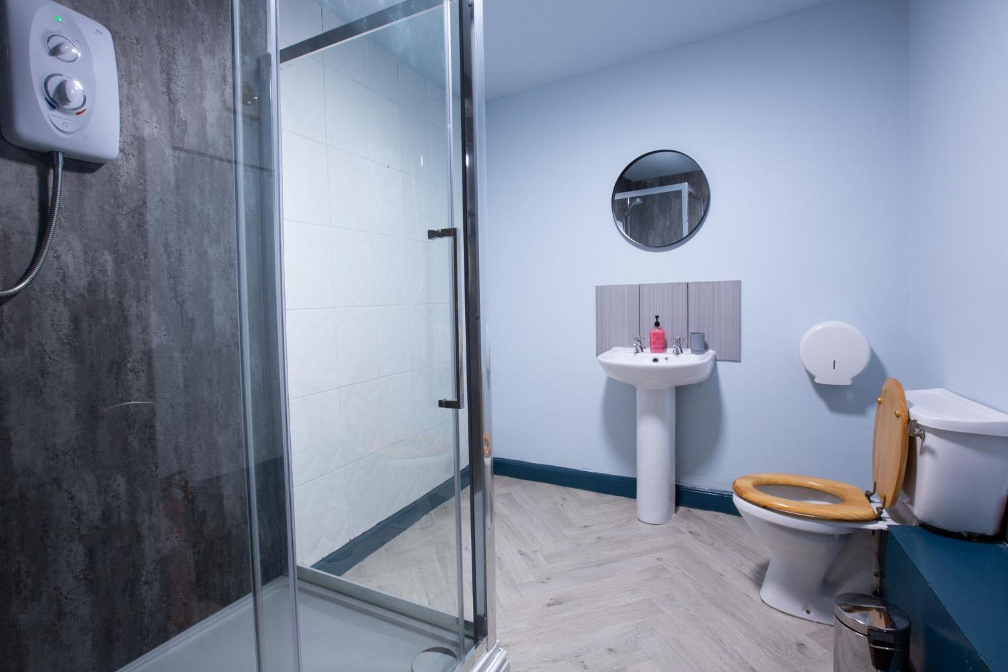 The Crown & Anchor Hotel Manchester Ngoại thất bức ảnh