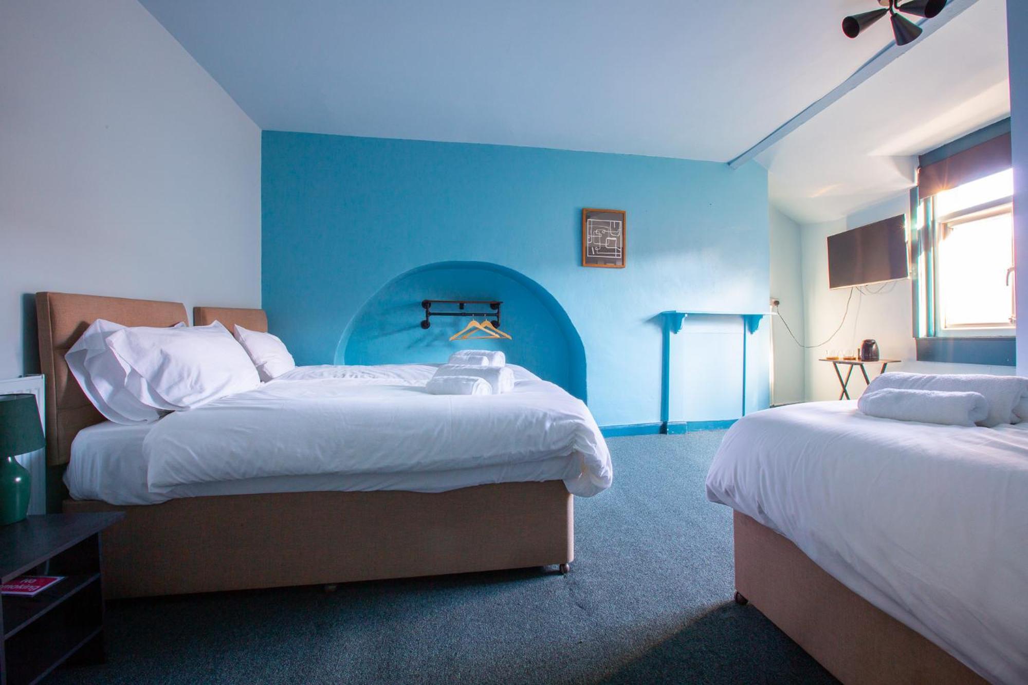 The Crown & Anchor Hotel Manchester Ngoại thất bức ảnh