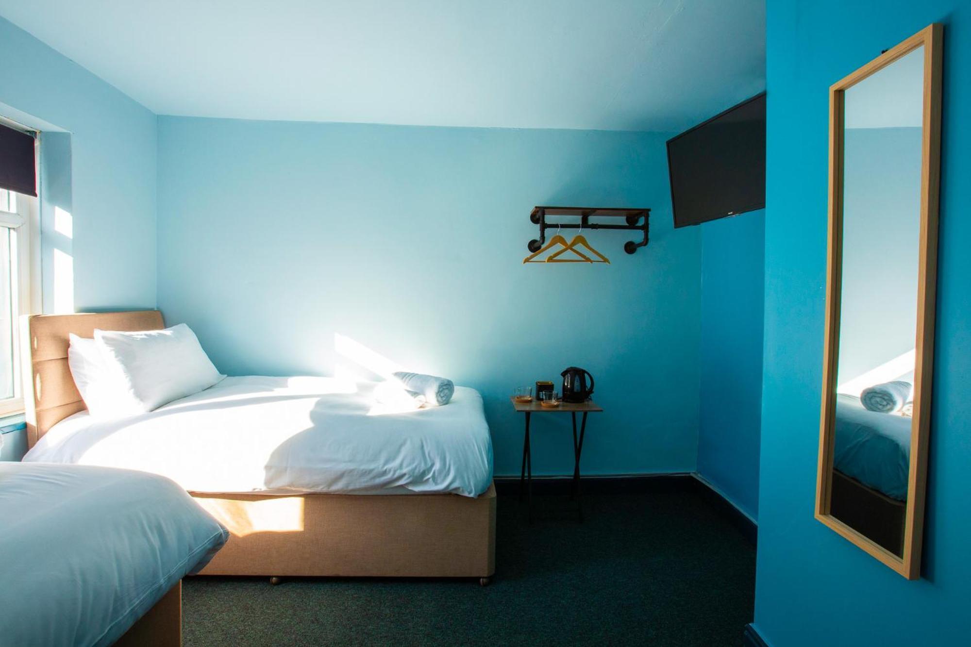 The Crown & Anchor Hotel Manchester Phòng bức ảnh